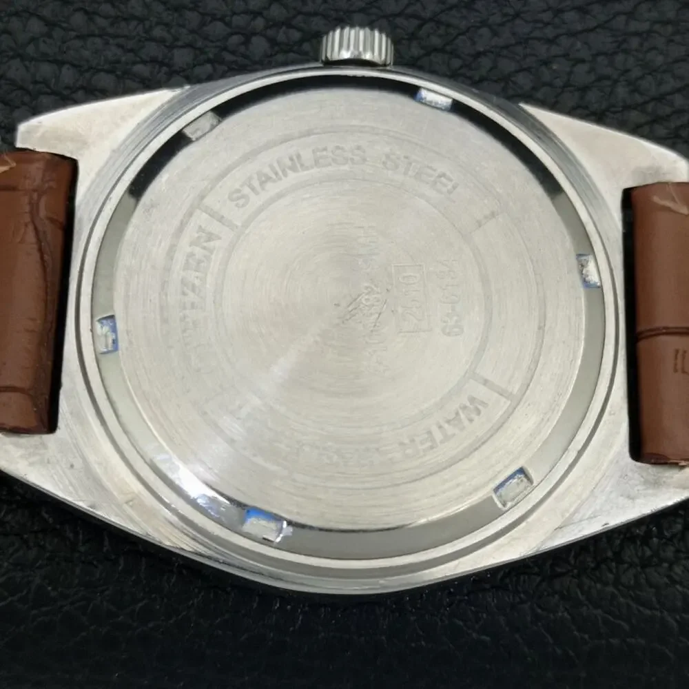 Vintage 1988 Citizen Manual Mens Silver Watch W/date & White accents